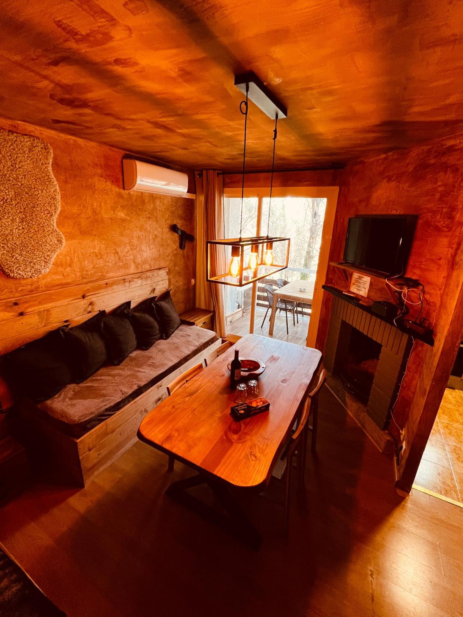 Western Apartments Sierra De Madrid Сан-Мартин-де-Вальдейглесьяс Экстерьер фото